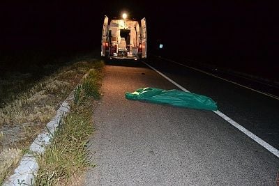 25-20yo-20woman-20dragged-20two-20km-2001.jpg