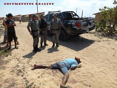 stabbed-20in-20stomach-20-282-29.jpg