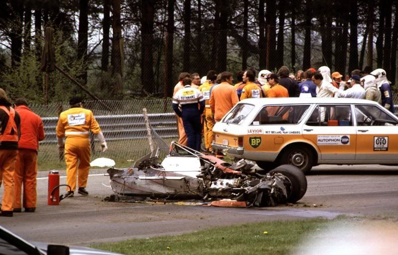Gilles_Villeneuve_Belgian_GP_Zolder_1982_Wreckage.jpg