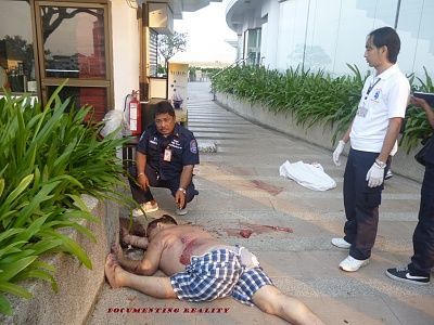 fell-20from-20luxury-20hotel-20-282-29.jpg