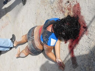 34-20yo-20woman-20shot-2015.jpg