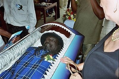 jhillldrummond1casketwe3.jpg