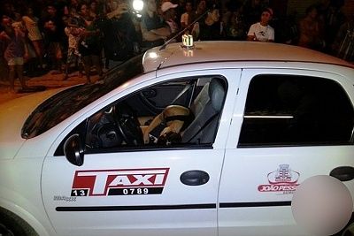 27-20yo-20woman-20and-20her-20boyfriend-20shot-20in-20taxi-2011.jpg