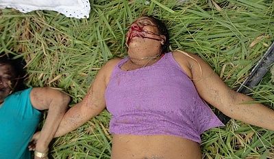 ten-20killed-20in-20bus-20rollover-2006.jpg