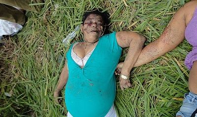 ten-20killed-20in-20bus-20rollover-2007.jpg