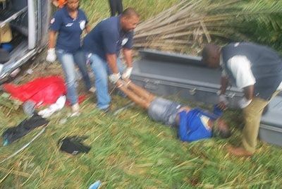 ten-20killed-20in-20bus-20rollover-2016.jpg