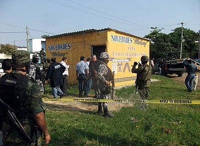 30-35-20yo-20woman-20found-20beheaded-2005.jpg