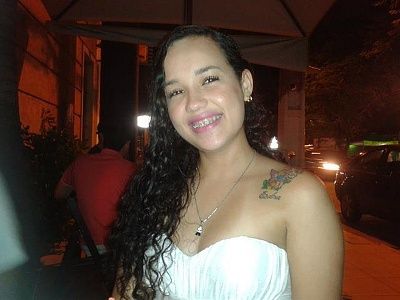 17-20yo-20girl-20shot-20by-20boyfriend-2012.jpg