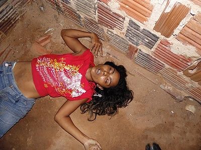 25-20yo-20woman-20shot-2001.jpg