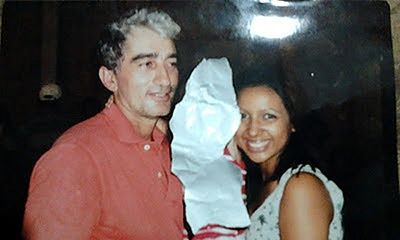 shot-20his-20wife-20and-20mother-2007.jpg