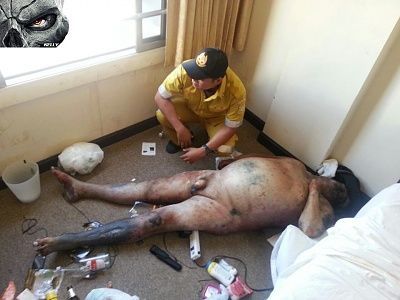 dead-20naked-20guy.jpg