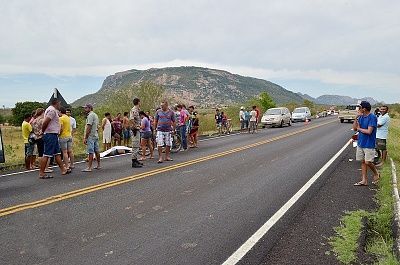 34-20yo-20woman-20dead-20in-20accident-2005.jpg