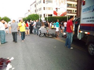 44-20yo-20woman-20dead-20in-20motorcycle-20acccident-2013.jpg