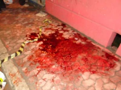 23-20yo-20woman-20stabbed-20by-20ex-2005.jpg