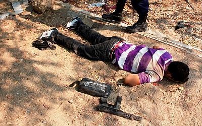 woman-20and-20three-20men-20shot-2006.jpg