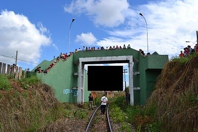 45-50-20yo-20woman-20jumped-20out-20from-20bridge-2005.jpg