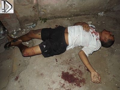 murdered-20male-20june-203rd-20-2815-29.jpg