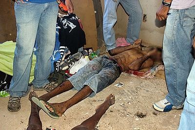 couple-20killed-20in-20apartment-20under-20construction-2003.jpg