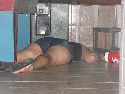 21-20yo-20waitress-20shot-2001.jpg