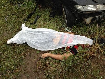 car-20accident-20june-209th-202013-20-2813-29.jpg
