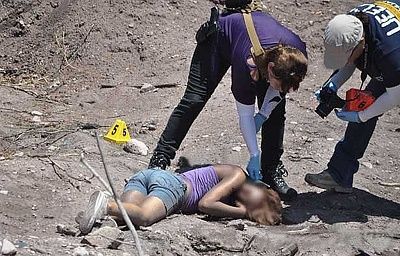 25-20yo-20-28approx-29-20woman-20found-20dead-2003.jpg