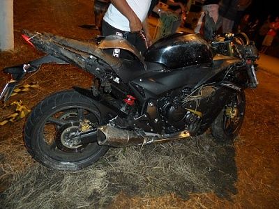 33-20yo-20woman-20dead-20in-20motorcycle-20crash-2005.jpg