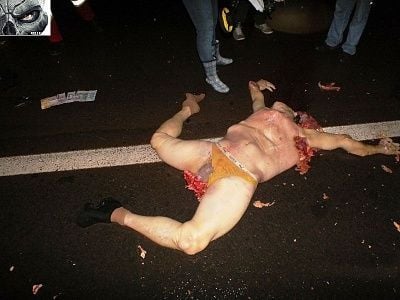 splattered-20naked-20dude-20cock-20exposed-20-2830-29.jpg