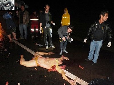 splattered-20naked-20dude-20cock-20exposed-20-2832-29.jpg