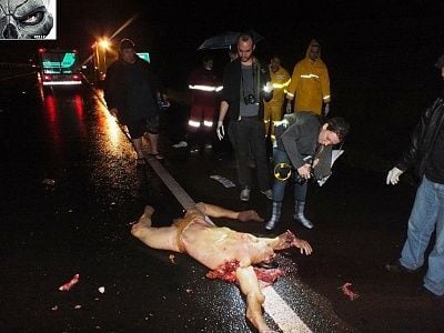 splattered-20naked-20dude-20cock-20exposed-20-2813-29.jpg