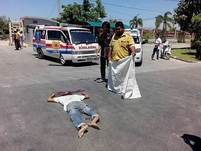 head-20squashed-20by-20police-20truck.jpg