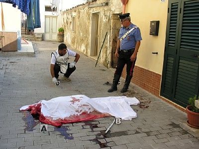 1250942201_omicidio_scena_del_crimine.jpg