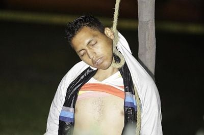 hang1.jpg