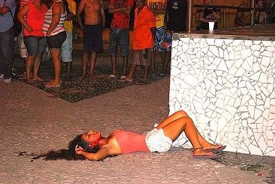 16-20yo-20girl-20executed-2004.jpg