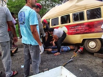dead-20under-20camper-20an-20-283-29.jpg