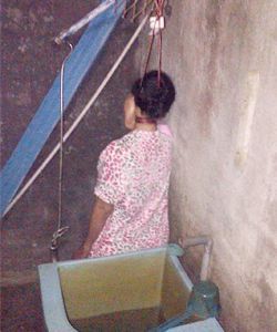 gantung-diri-stress.jpg