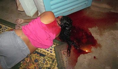 27-20yo-20woman-20-20shot-20by-20husband-2005.jpg