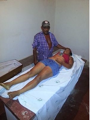 28-20yo-20woman-20denied-20hospital-20care-20and-20died-2001.jpg