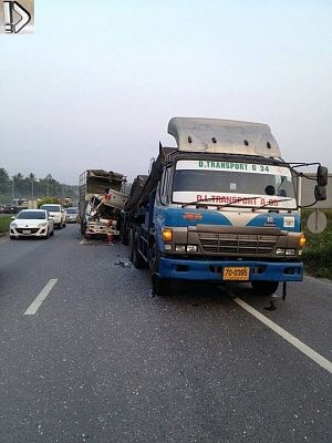 crushed-20truck-20driver-20-284-29.jpg