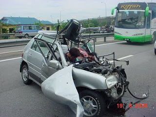 girl_dead_traffic_accident_002.jpg