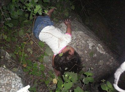 car-accident-man-drives-off-cliff-acciden02.jpg