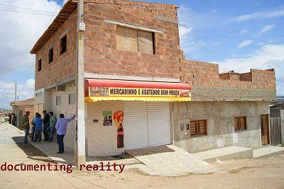 593584d1418678179-elements-ate-pizza-whilst-waiting-target-d9b.jpg