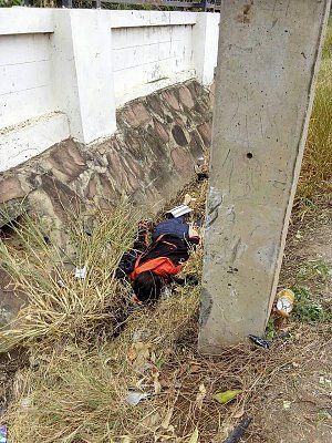 20-20yo-20woman-20crashed-20her-20scooter-2001.jpg