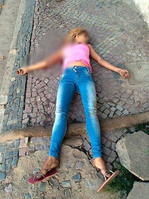 21-20yo-20female-20drugdealer-20executed-2001.jpg