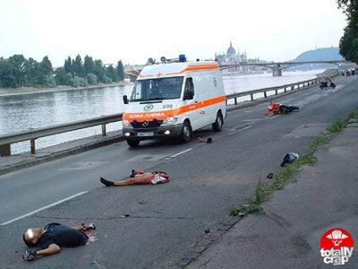 razorvalo_na_chasti_0.jpg