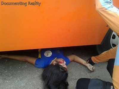 documentingreality.com-20-2016-20yo-20girl-20run-20over-20by-20bus-204.jpg
