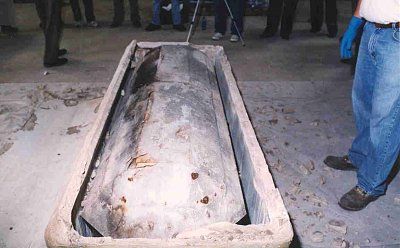 reed-20vault2-20opened.jpg