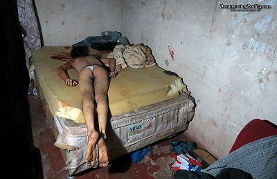 dead-transvestites-8.jpg