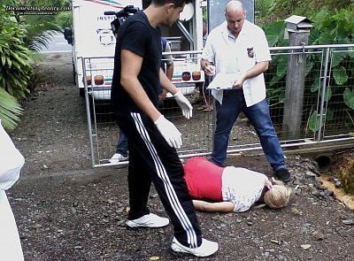 dead-transvestites-13.jpg