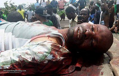 anti-gov-protesters-riot-police-deadly-clash-scores-dead-7b-kinshasa-cg-sep-19-16.jpg