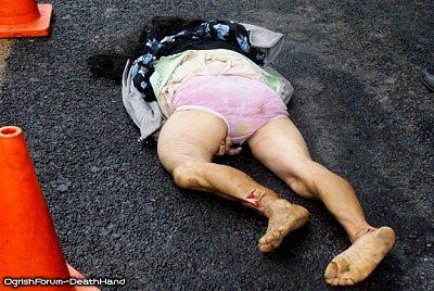 elderly-woman-hit-killed-truck3-atzalan-mx-oct31-11.jpg